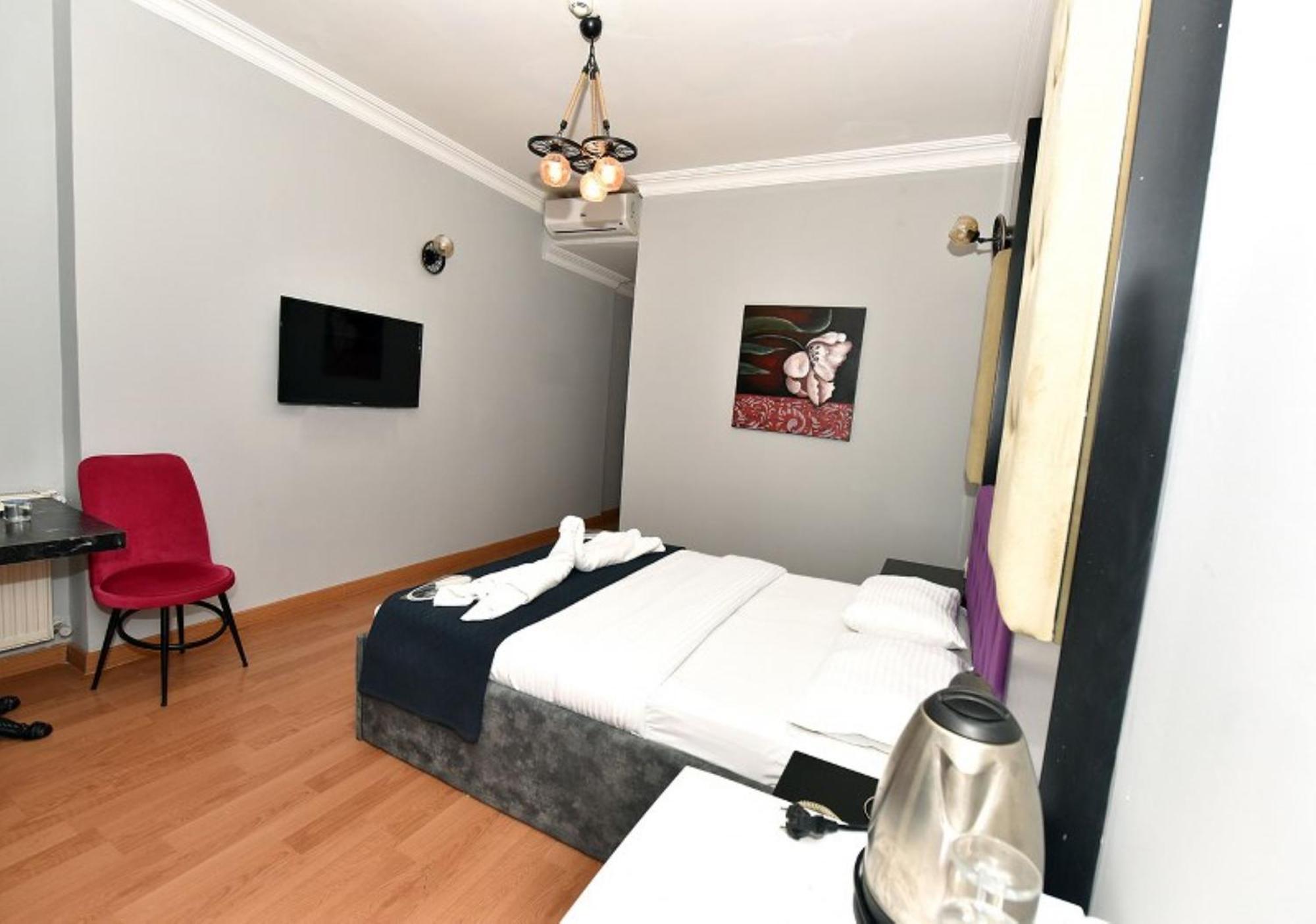 Royal Garden Suite And Hotel Istanbul Exterior foto