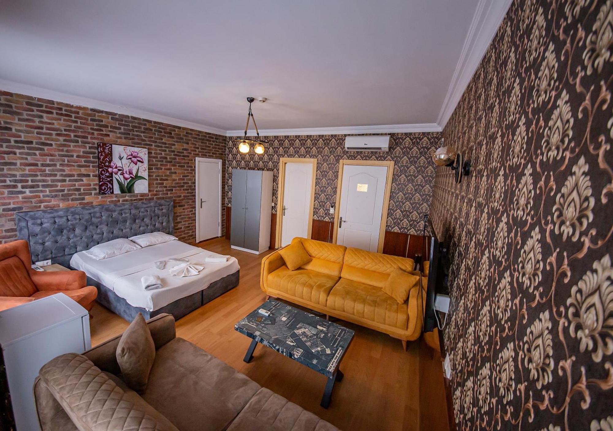 Royal Garden Suite And Hotel Istanbul Exterior foto